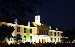 Wisata Kota Tua STP Trisakti