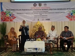 STPT Seminar Nasional Pengembangan Pariwisata Cirebon