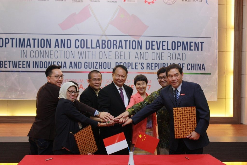 Kunjungan dan Penandatangan MoU dengan 12 Universitas dari Guizhou Province, China