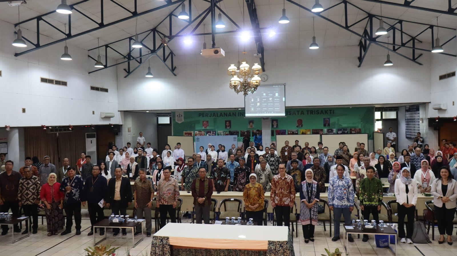 PERINGATI HARI PARIWISATA DUNIA, INSTITUT PARIWISATA TRISAKTI GELAR KONFERENSI INTERNASIONAL