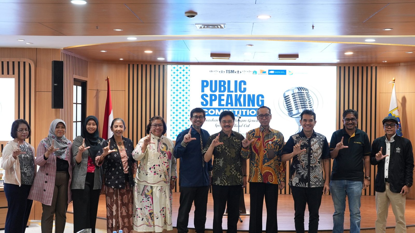 Generasi Muda Berani Bersuara di Public Speaking Competition Yayasan Trisakti